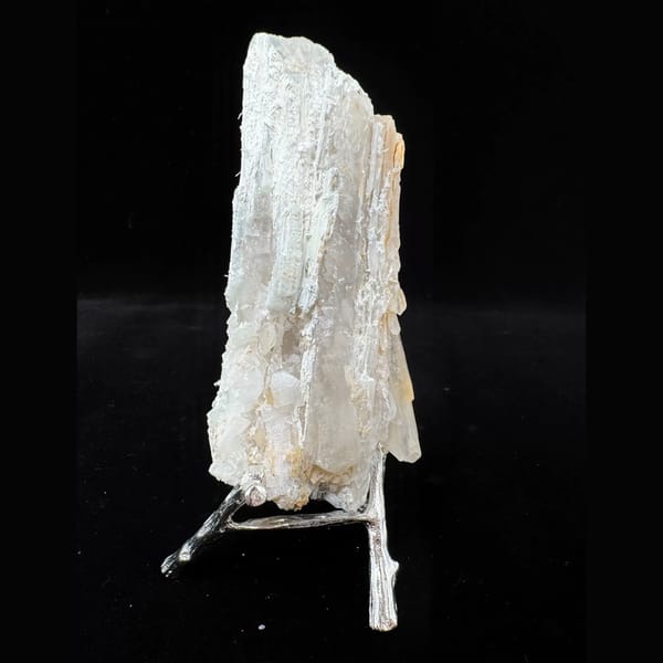 White Bladed Quartz with Fine Inclusions 10.0 cm — detail view