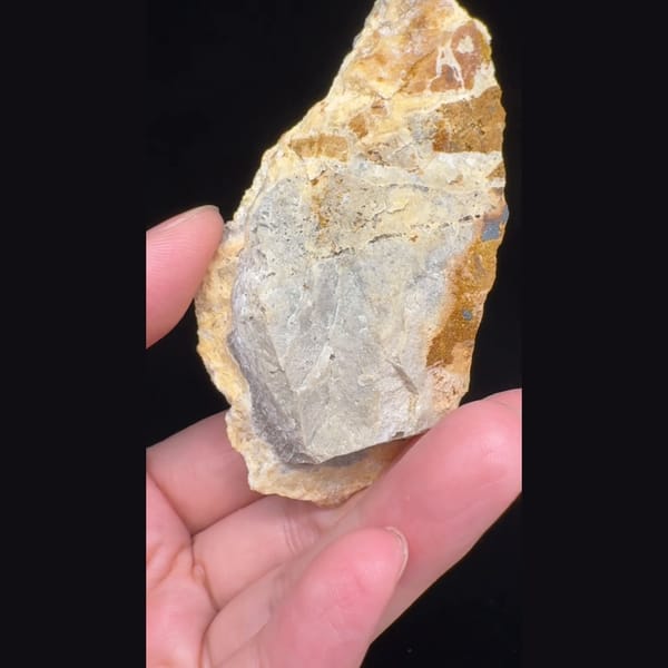 Pink-White Creedite on Matrix with Stand 8.5 cm — complete view (video frame)