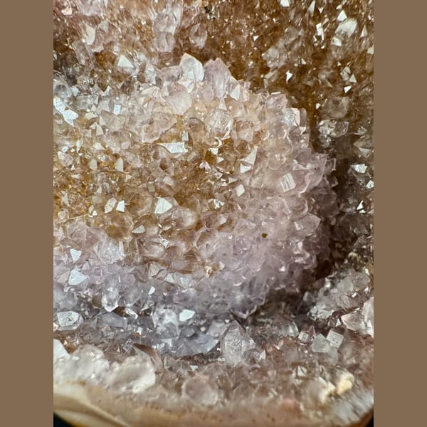 Agate Quartz Geode Heart 9.0 cm — alternate view