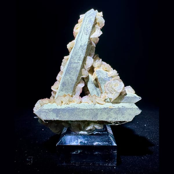 Green Quartz with Red Calcite Flowers Inner Mongolia 7.0 cm — alternate view