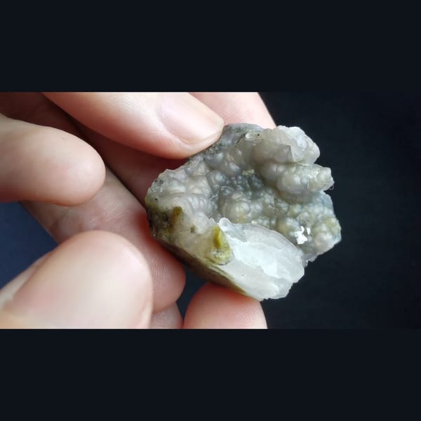 Bultfonteinite cluster from Shijiangshan — alternate view