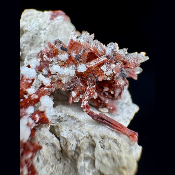 Wine-Red Creedite with White Crystals 6.5 cm — detail view