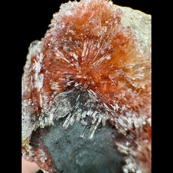 Red-Orange Creedite on Dark Matrix 4.5 cm — alternate view
