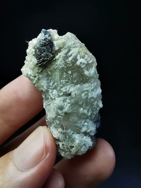 Quartz with white calcite and specular hematite rosettes — complete reverse view of exact specimen