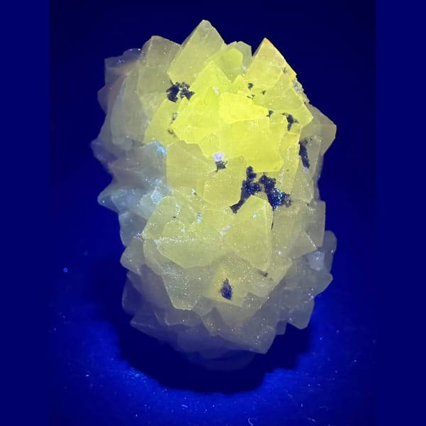 Scheelite Crystal Yaogangxian 4.6 cm — complete view