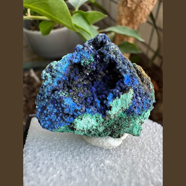 Blue Azurite with Malachite 4.0 cm — complete view
