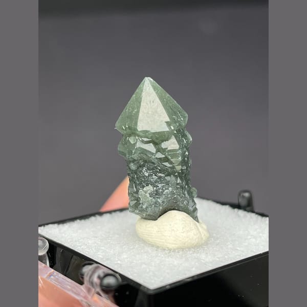 Dark green nailhead quartz scepter from Inner Mongolia — detail view