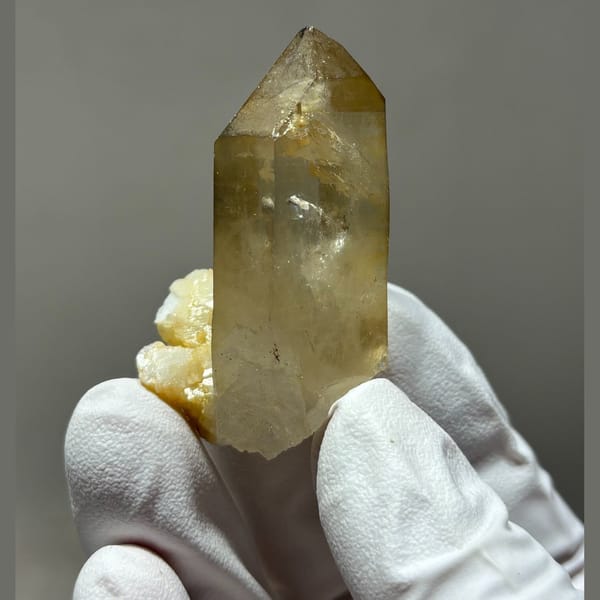Quartz with Feldspar Xuebaoding 5.1 cm — alternate view