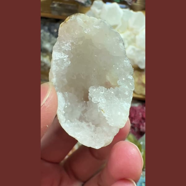 Small Quartz Geode Morocco 4.0 cm — alternate view