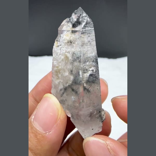 Clear Quartz with Inclusions Yaogangxian 4.9 cm — detail view