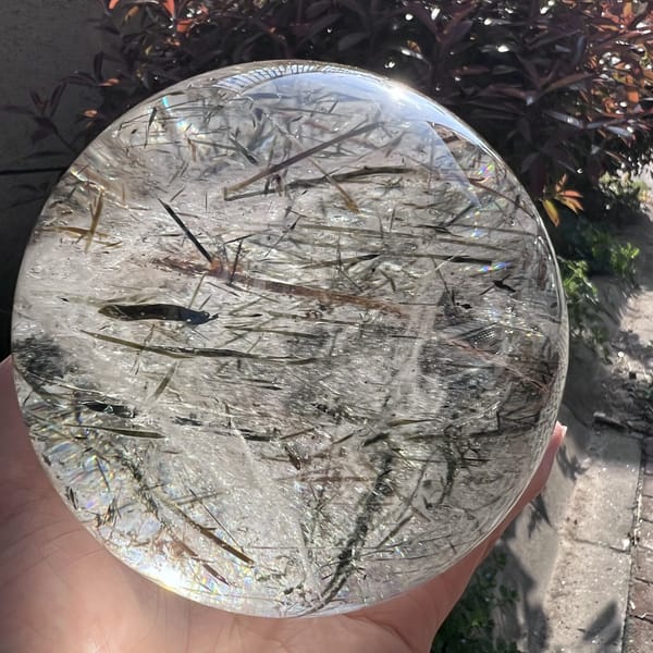 Dense layers of mica blades seen across the width of the sphere