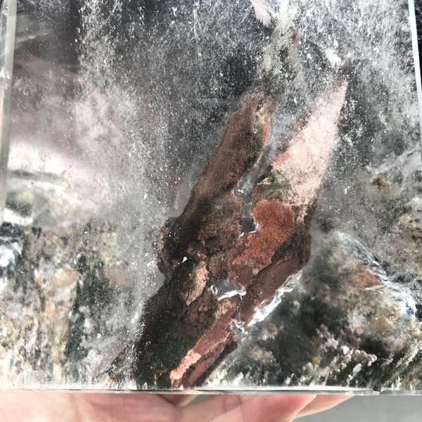 Detail of the feathered phantom edges and speckled moss-like inclusions
