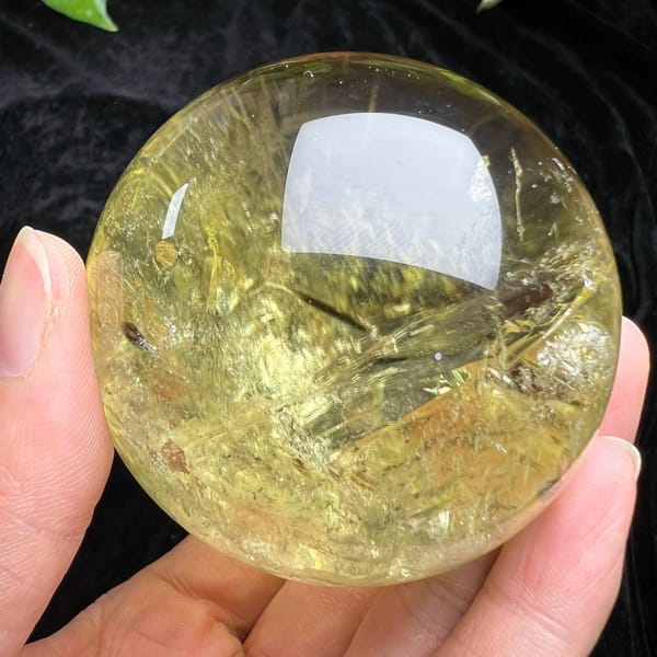 Pale yellow citrine with soft veils and no rainbow showing from this angle