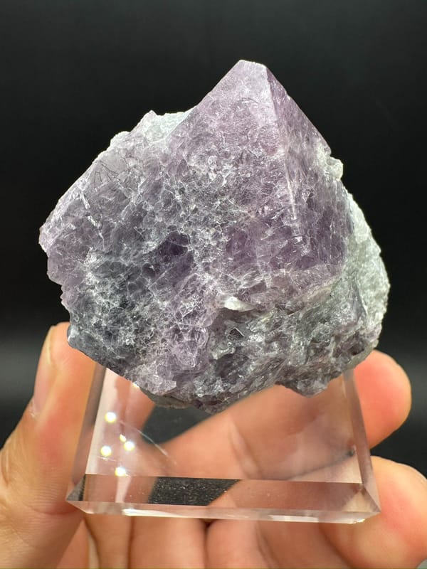 Spinel from Myanmar, individual mineral specimen view 1