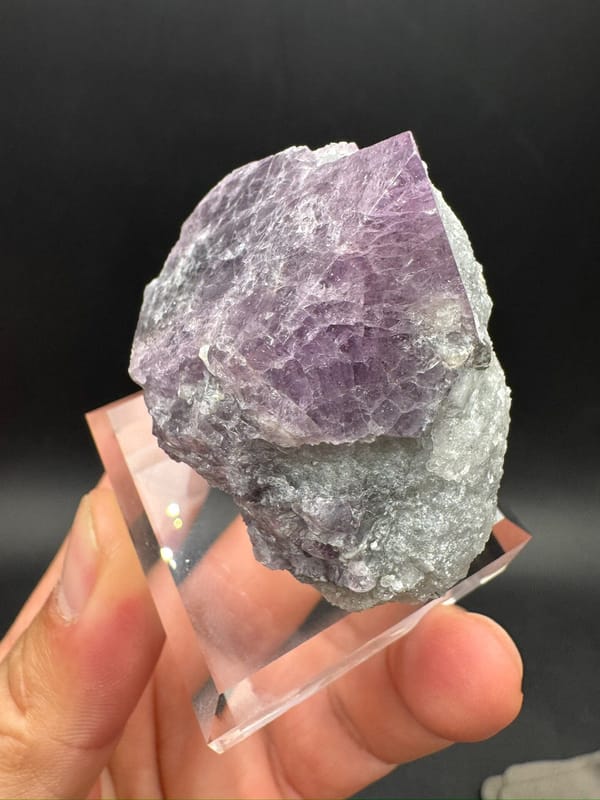 Spinel from Myanmar, individual mineral specimen view 5