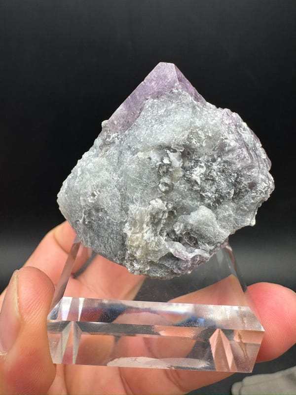 Spinel from Myanmar, individual mineral specimen view 9