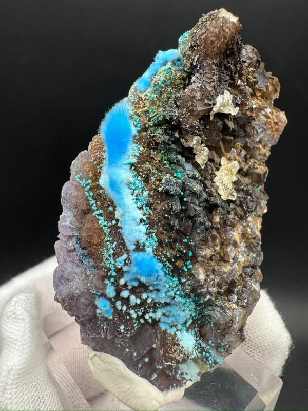 Cyanotrichite from Guizhou, China, individual mineral specimen view 6