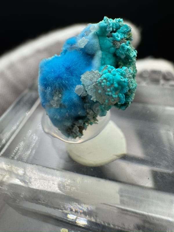 Cyanotrichite from Guizhou, China, individual mineral specimen view 5