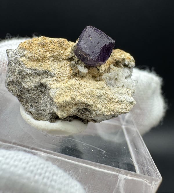 Fluorite from Fujian, China, individual mineral specimen view 2