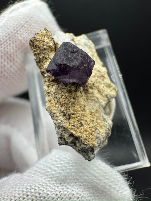 Fluorite from Fujian, China, individual mineral specimen view 8