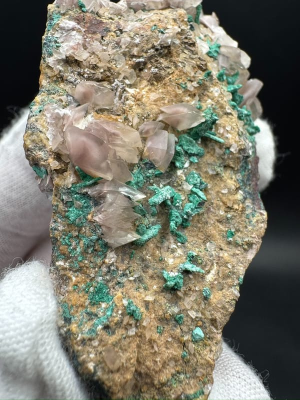 Malachite from Anhui, China, individual mineral specimen view 8