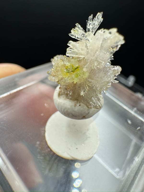 Creedite from Guizhou, China, individual mineral specimen view 8