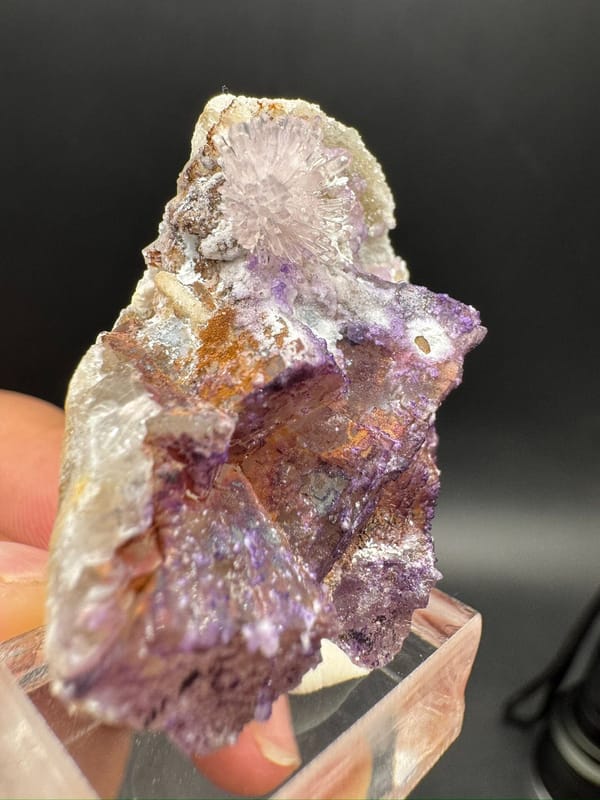 Creedite from Qinglong Co., Guizhou, China, individual mineral specimen view 5