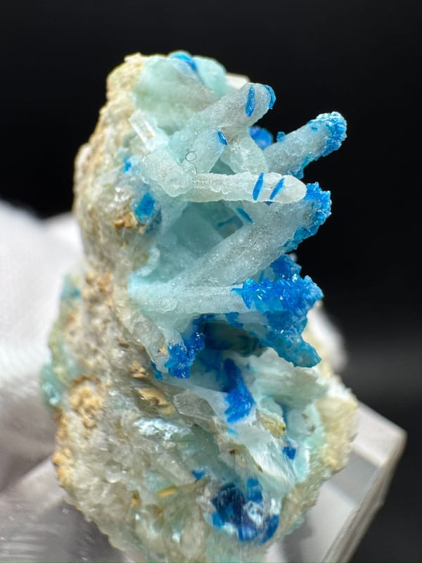 Hemimorphite from Yunnan, China, individual mineral specimen view 3