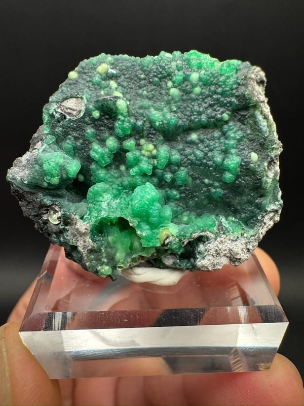 Unidentified mineral from Yunnan, China, individual mineral specimen view 1