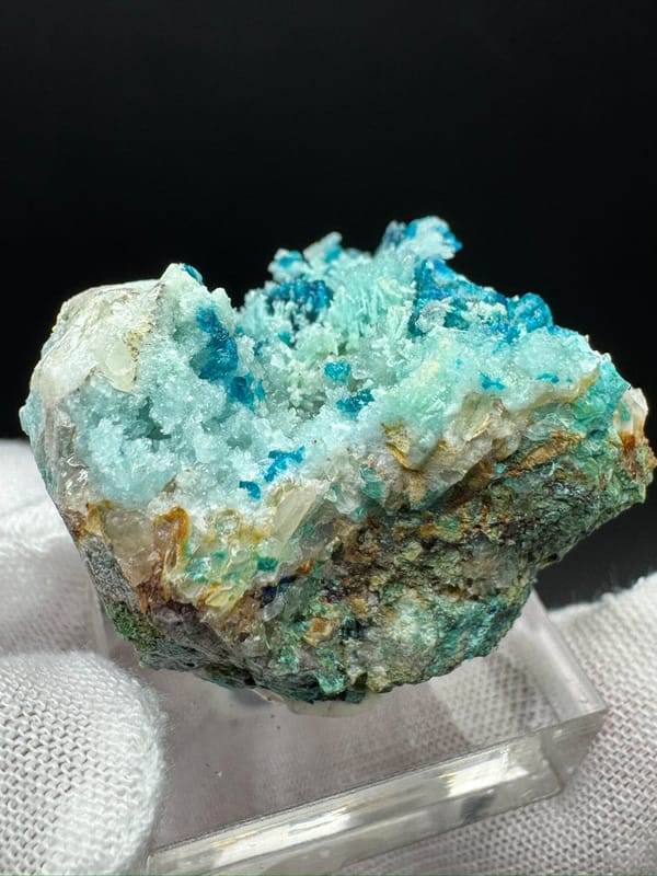Hemimorphite from Yunnan, China, individual mineral specimen view 6