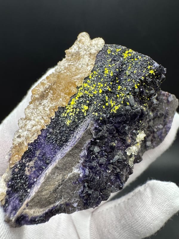 Fluorite from Guizhou, China, individual mineral specimen view 2