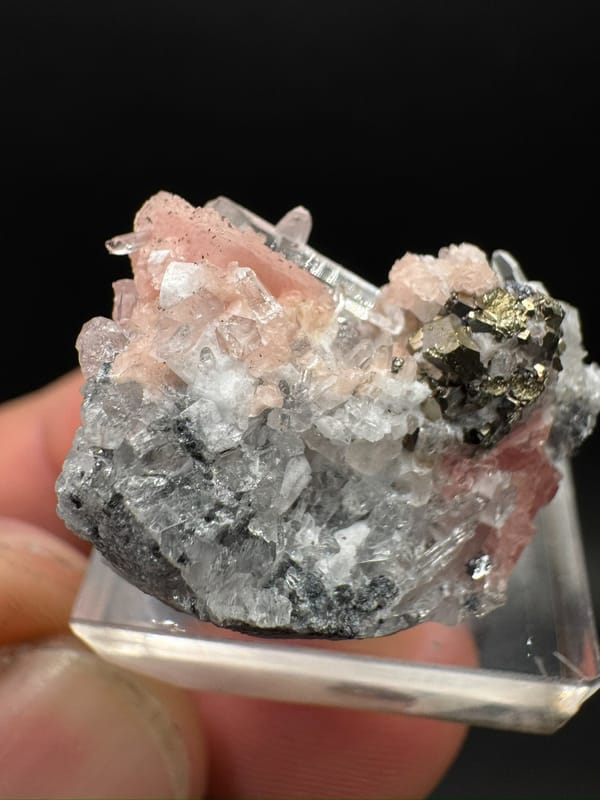 Fluorite from Wuzhou, Guangxi, China, individual mineral specimen view 9