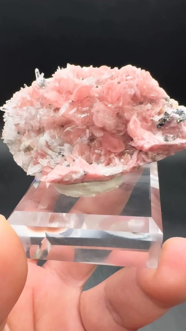 Rhodochrosite from Wuzhou, Guangxi, China, individual mineral specimen view 8