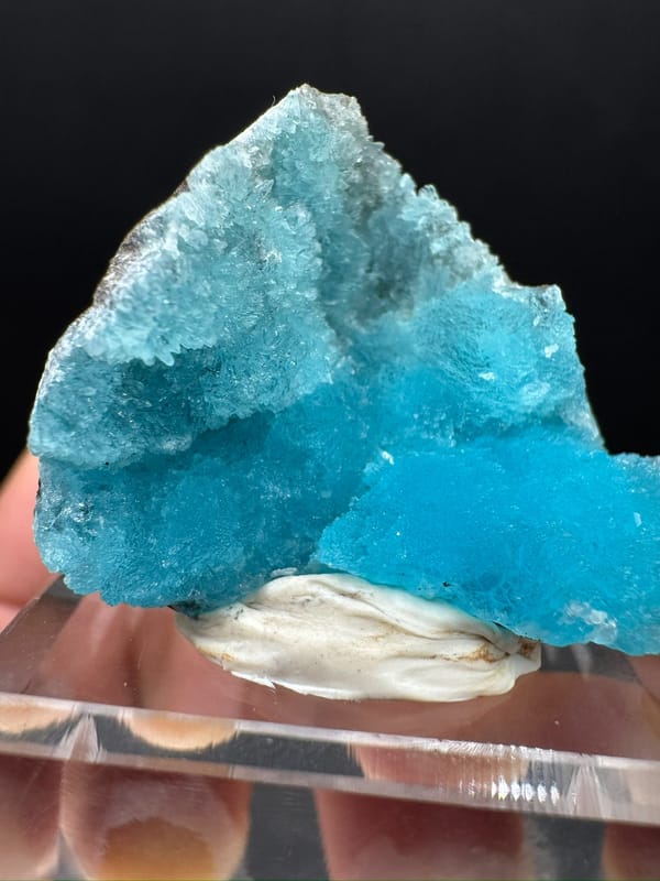 Hemimorphite from Ruyuan, Guangdong, China, individual mineral specimen view 4