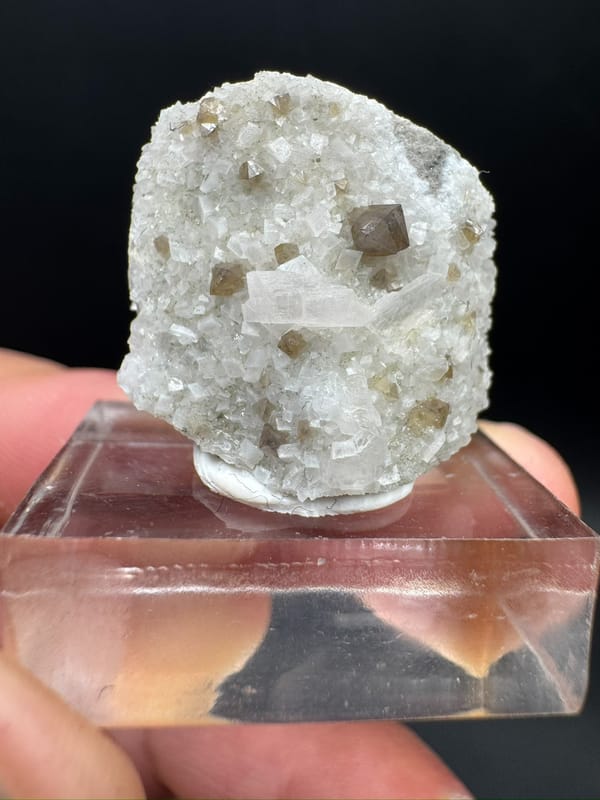 Scheelite from Yaogangxian Mine, Yizhang Co., Hunan, China, individual mineral specimen view 6