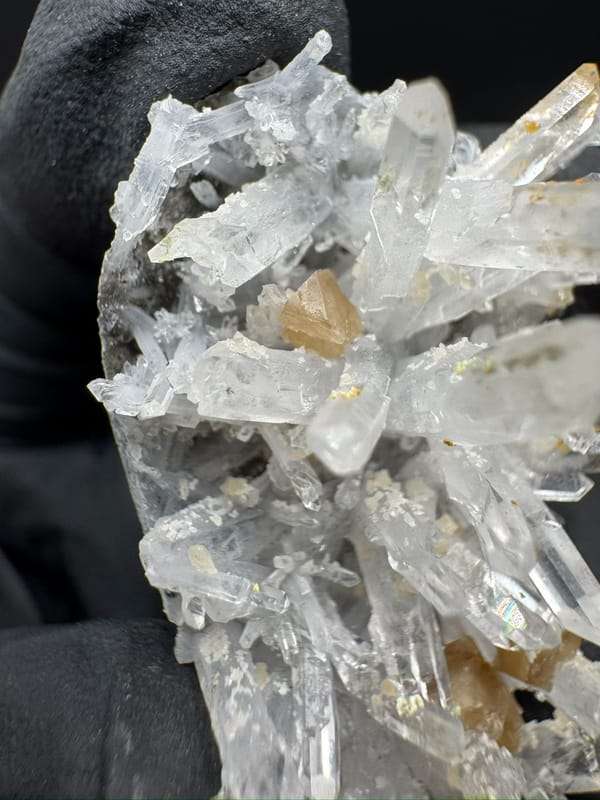 Scheelite from Yaogangxian Mine, Yizhang Co., Hunan, China, individual mineral specimen view 5