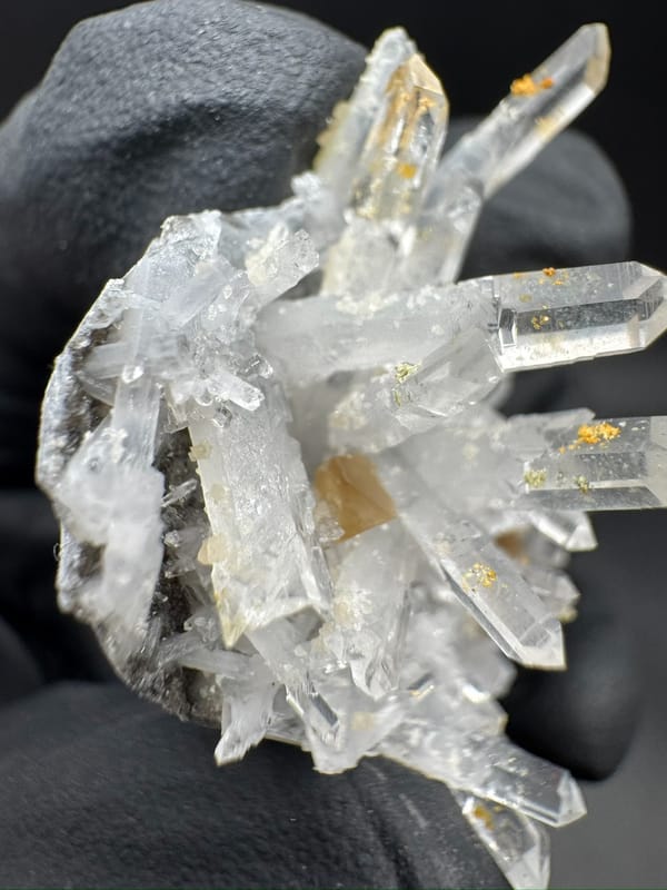 Scheelite from Yaogangxian Mine, Yizhang Co., Hunan, China, individual mineral specimen view 8