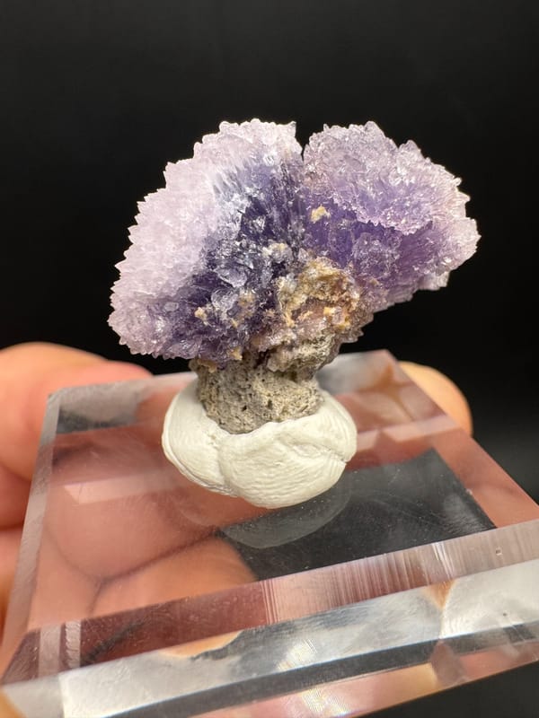 Unidentified mineral from Guizhou, China, individual mineral specimen view 2