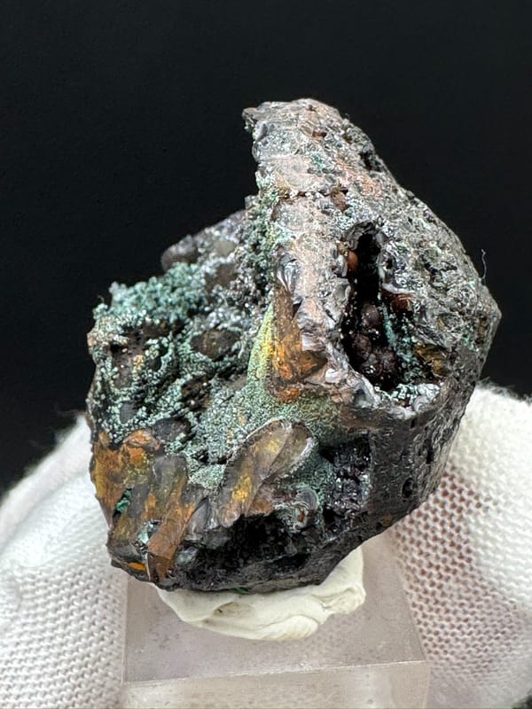 Cuprite from Anhui, China, individual mineral specimen view 7