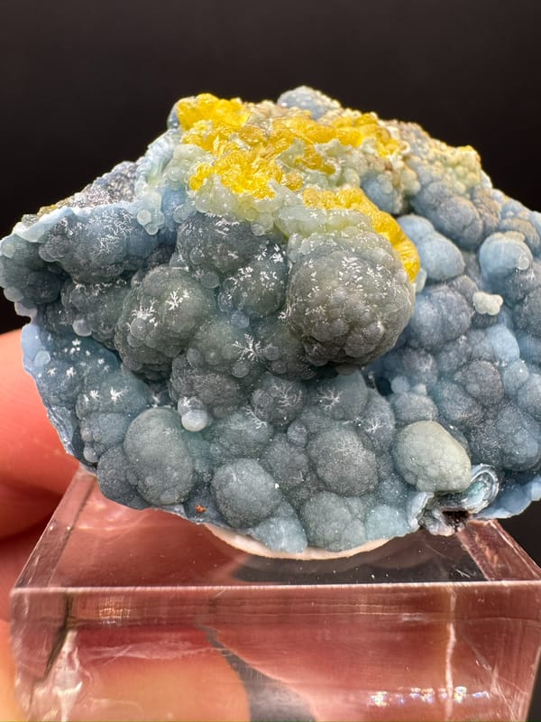 Plumbogummite from Guangxi, China, individual mineral specimen view 3