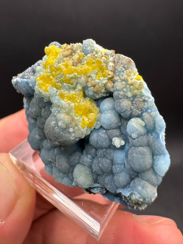 Plumbogummite from Guangxi, China, individual mineral specimen view 4