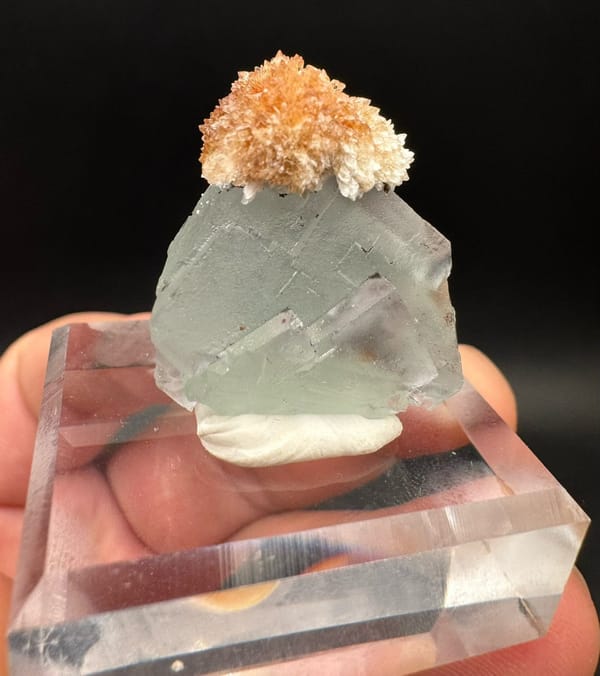 Creedite from Qinglong Co., Guizhou, China, individual mineral specimen view 3