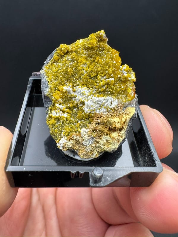 Mimetite from Lianping, Guangdong, China, individual mineral specimen view 1
