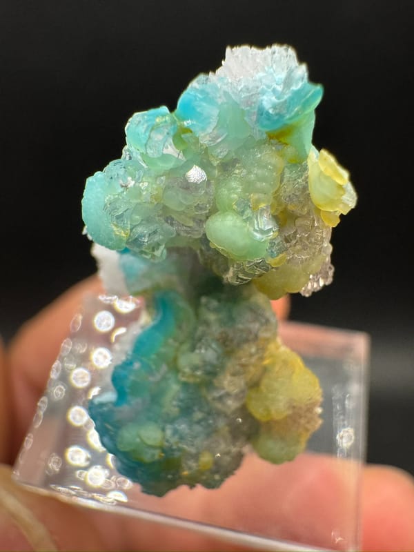 Gibbsite from Guizhou, China, individual mineral specimen view 6