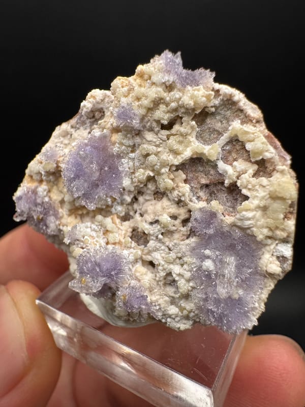 Creedite from Guizhou, China, individual mineral specimen view 3