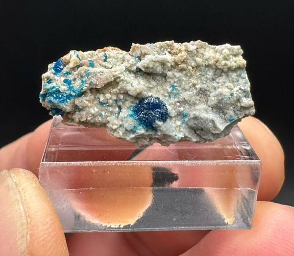 Veszelyite from Yunnan, China, individual mineral specimen view 1