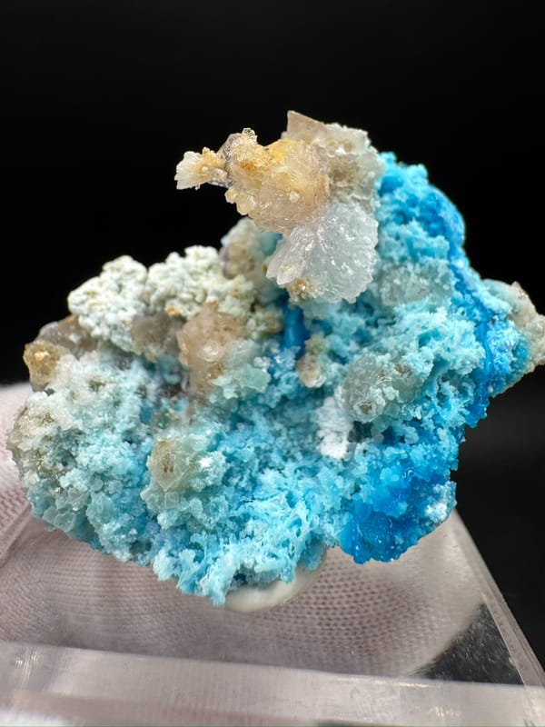 Yttrofluorite from Qinglong Co., Guizhou, China, individual mineral specimen view 7