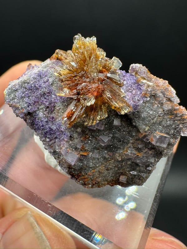 Creedite from Guizhou, China, individual mineral specimen view 7