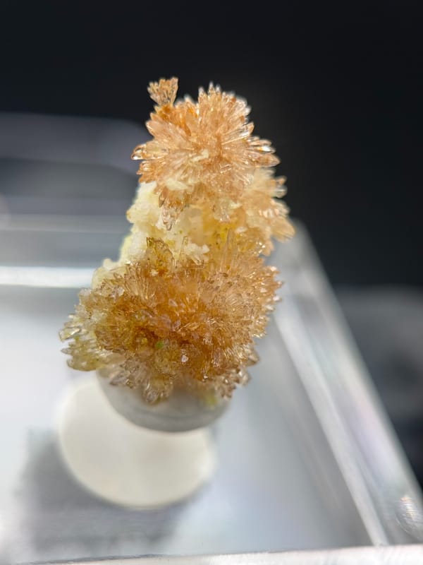 Creedite from Guizhou, China, individual mineral specimen view 5
