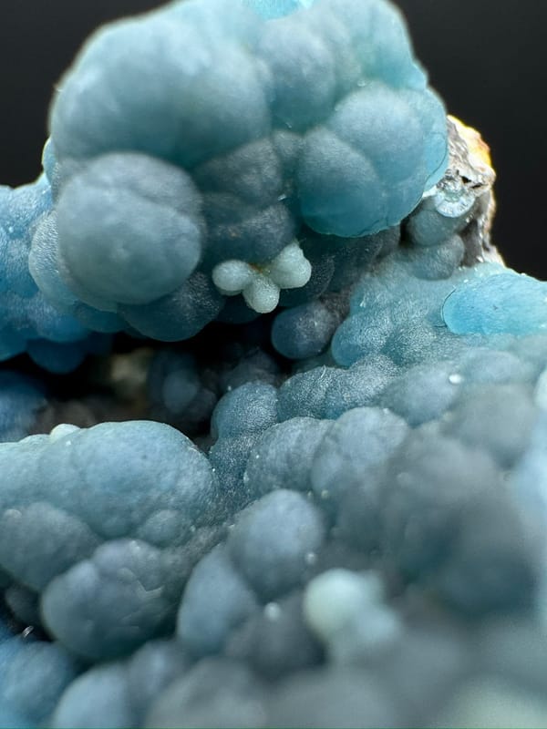 Gibbsite from Guangxi, China, individual mineral specimen view 3